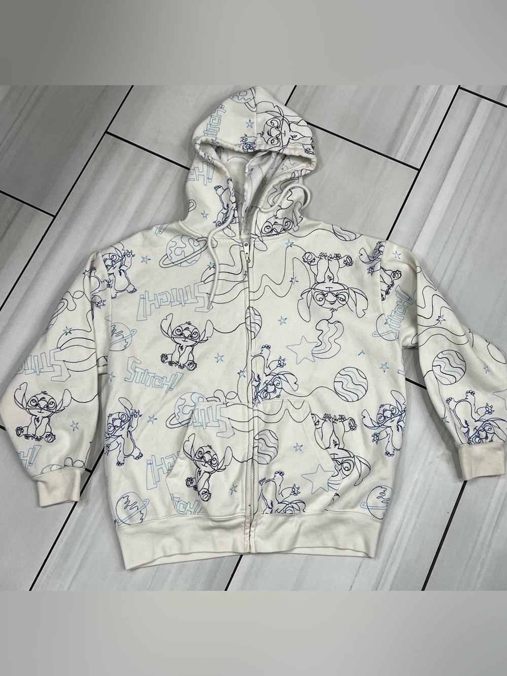Disney Stitch Zip Up Hoodie Womens Large Cream All Over Print Embroidered Space